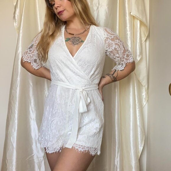 Trixxi Lace Romper - Picture 1 of 11